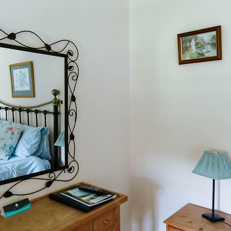 Bluebell House Otel Windsor Dış mekan fotoğraf