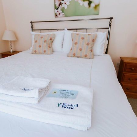 Bluebell House Otel Windsor Dış mekan fotoğraf