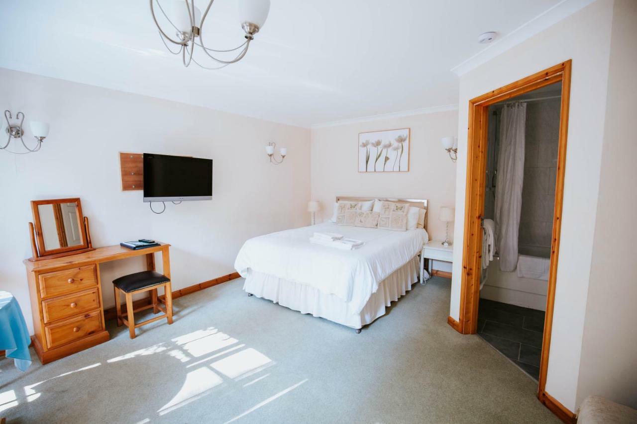 Bluebell House Otel Windsor Dış mekan fotoğraf